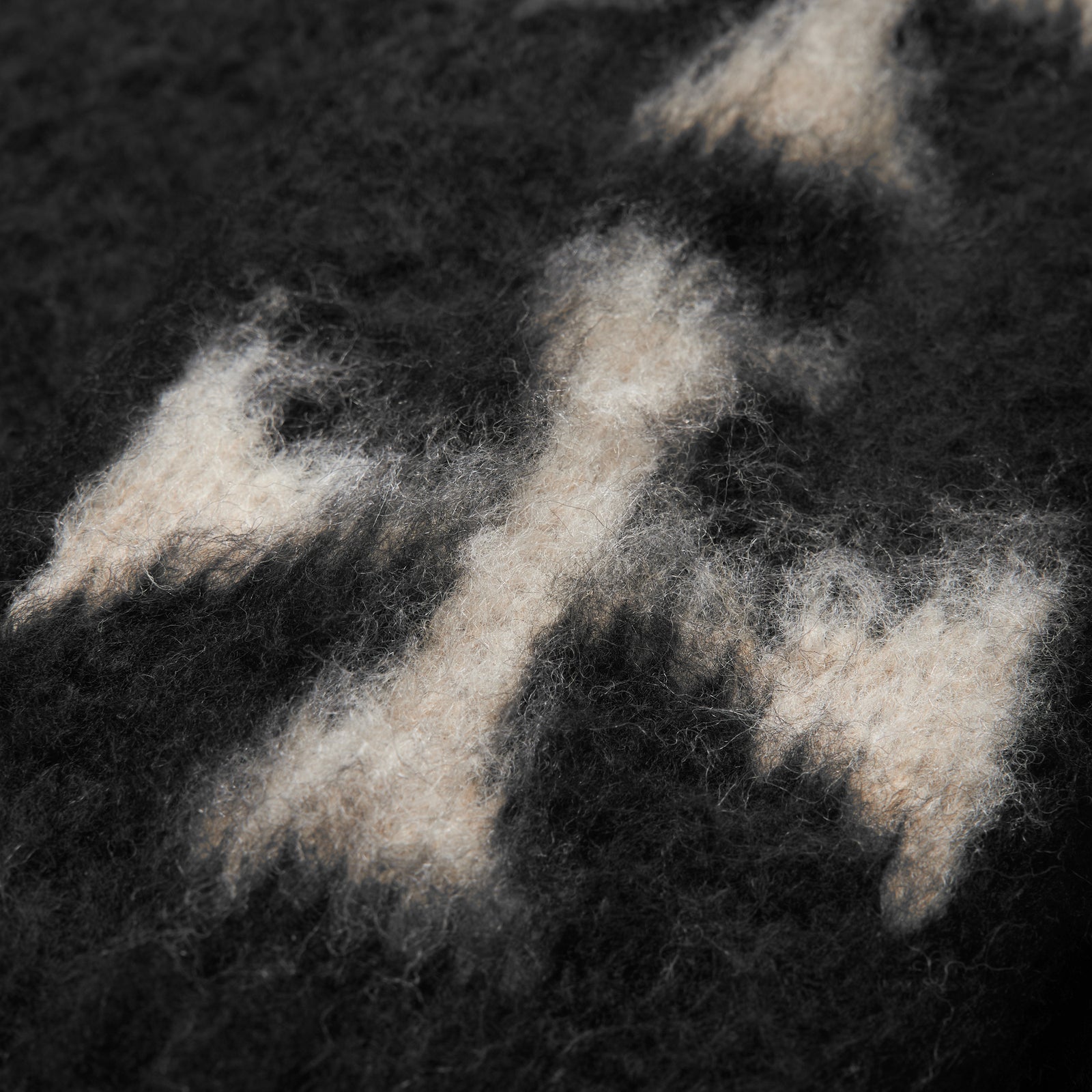 BRUSHED CROSS ZIP KNIT HOODIE - ASKYURSELF