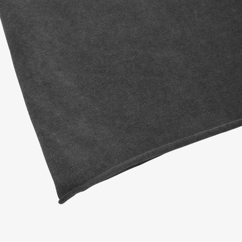 RAW SLEEVEESS TANK