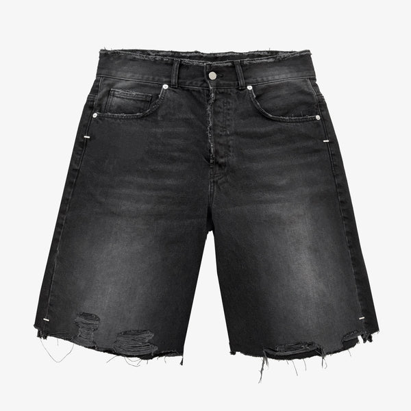 FRAYED BAGGY DENIM SHORTS