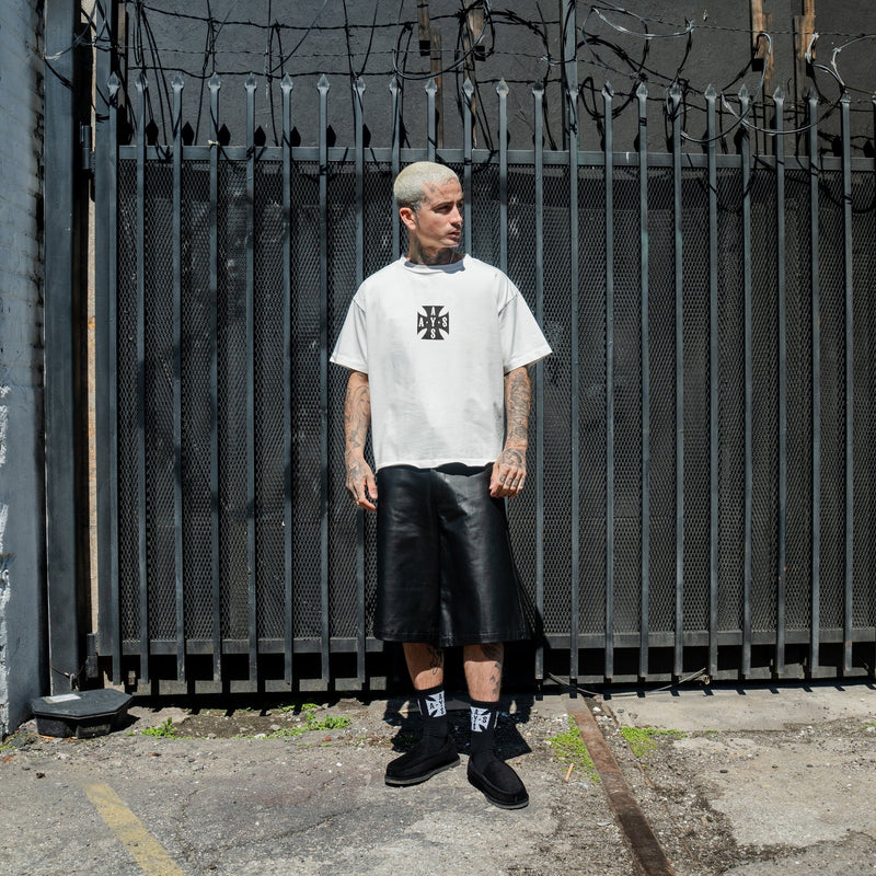 BAGGY LEATHER WORK SHORTS