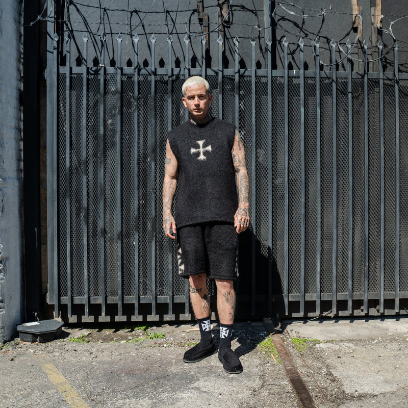 BRUSHED CROSS KNIT SET BLACK