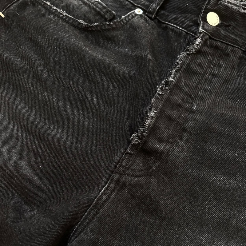 FRAYED BAGGY SHORTS - ASKYURSELF FRAYED BAGGY SHORTS - ASKYURSELF